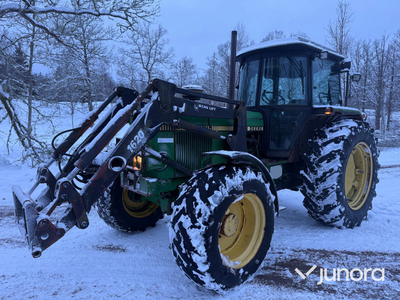 Traktor - John Deere 3040