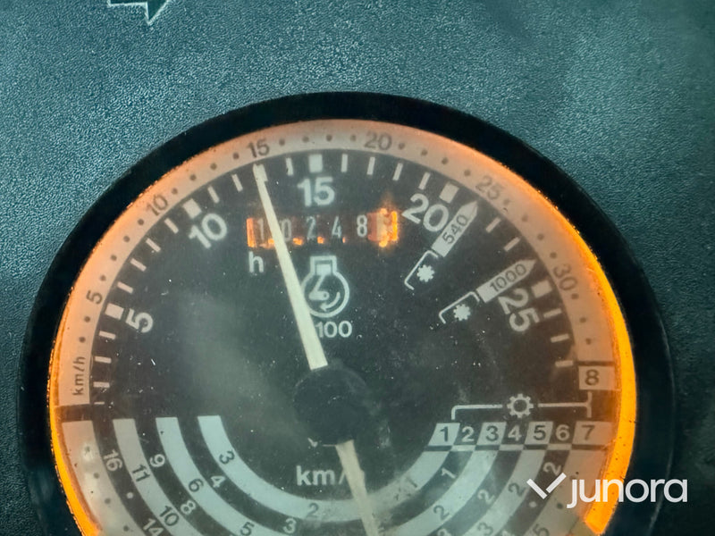 Traktor - John Deere 3040