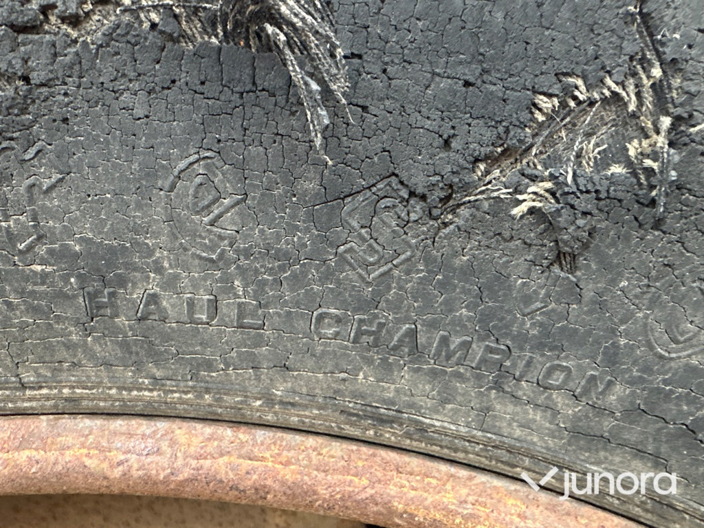 Traktordäck med fälg - Firestone 15-37