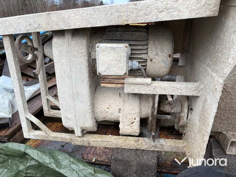 Färg- och putsspruta – Putzmeister, med kompressor och slangar