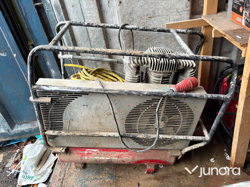 Färg- och putsspruta – Putzmeister, med kompressor och slangar