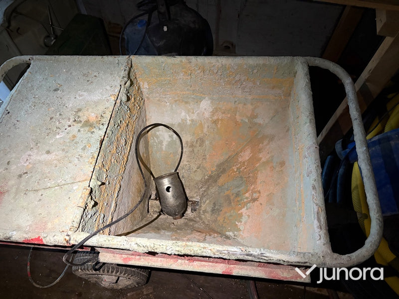 Färg- och putsspruta – Putzmeister, med kompressor och slangar