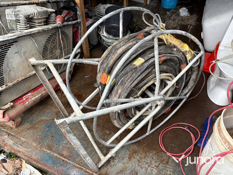 Färg- och putsspruta – Putzmeister, med kompressor och slangar