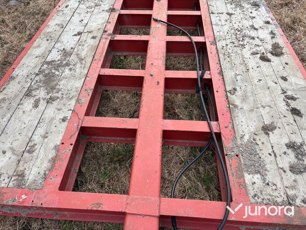 Maskintrailer - 10 ton
