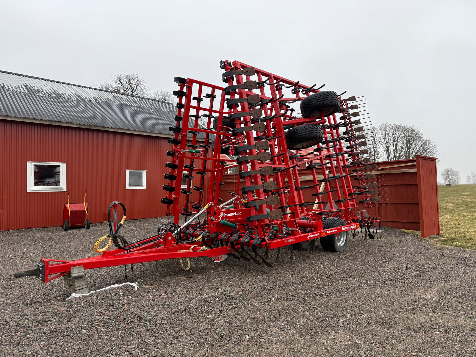 Harv Kverneland Master PRO 900