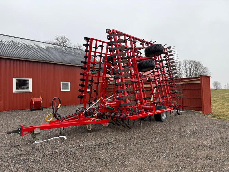 Harv Kverneland Master PRO 900