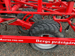 Harv Kverneland Master PRO 900