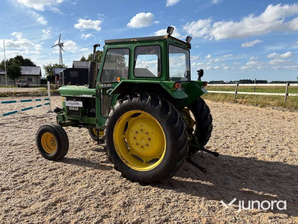Traktor - John Deere 2020