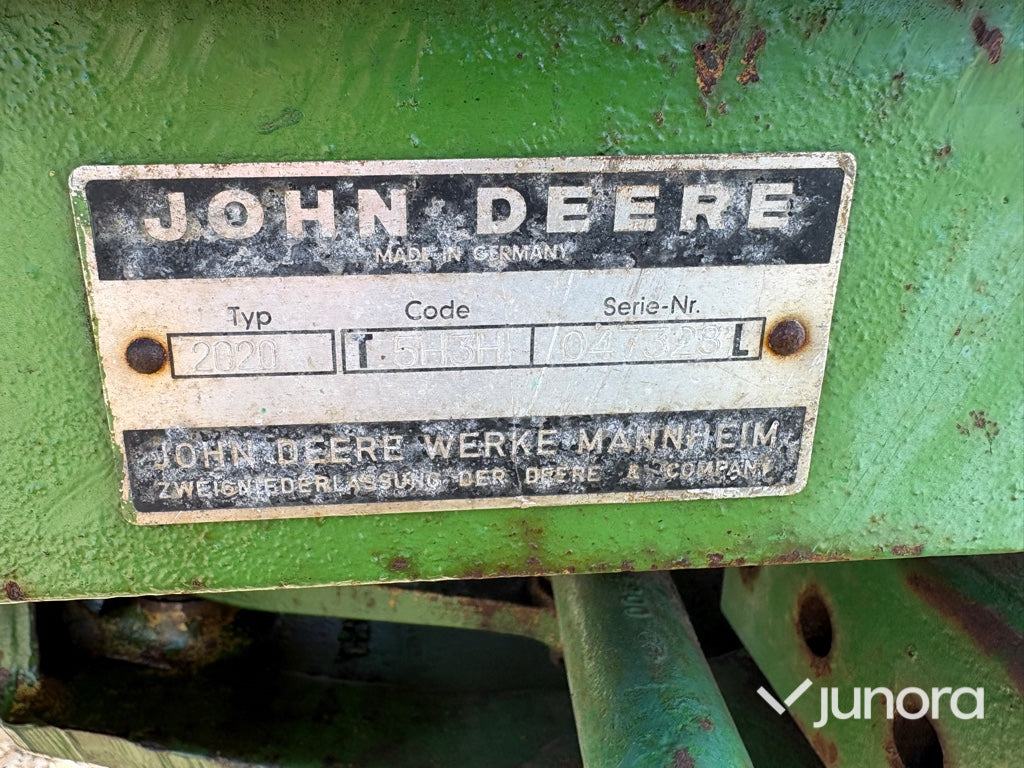 Traktor - John Deere 2020