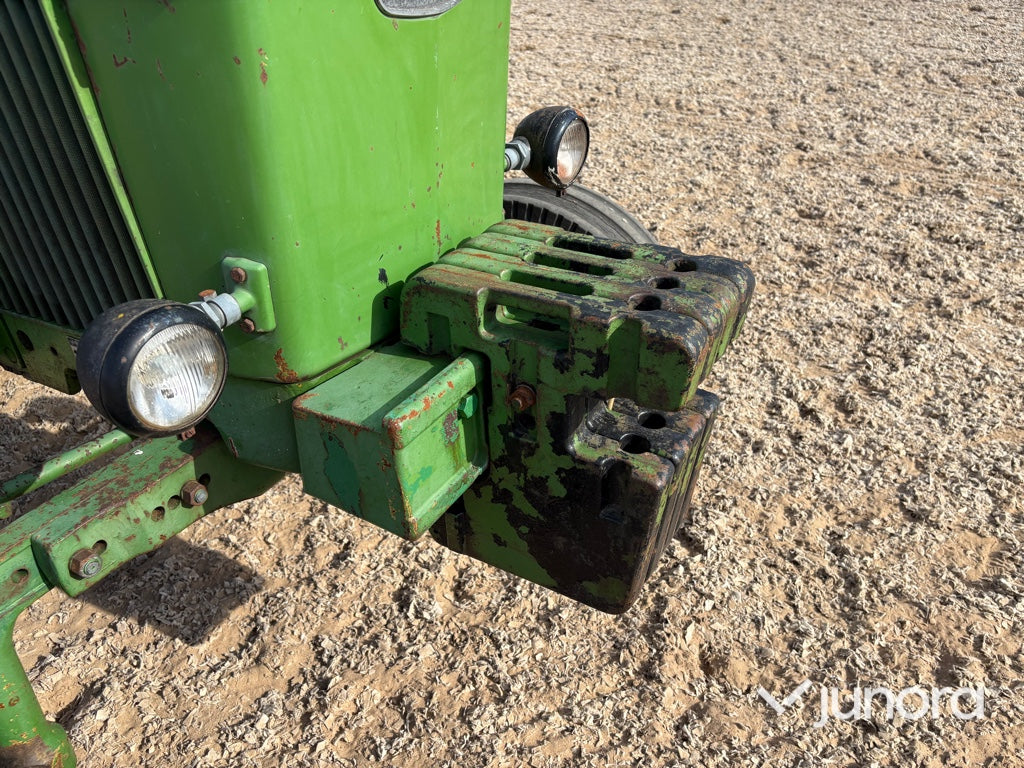 Traktor - John Deere 2020