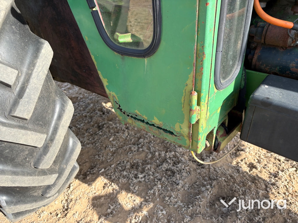 Traktor - John Deere 2020