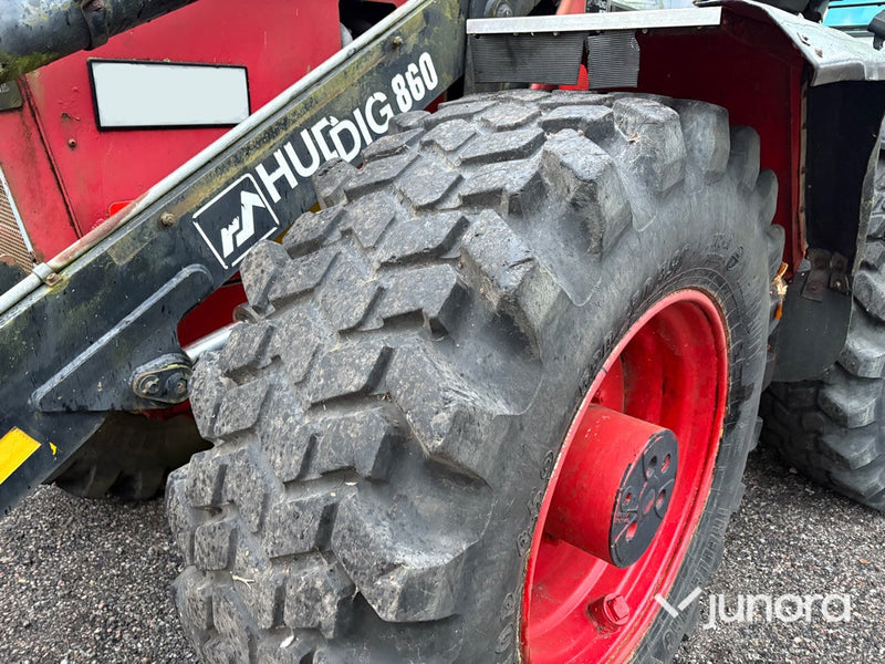 Grävlastare - Huddig, 860