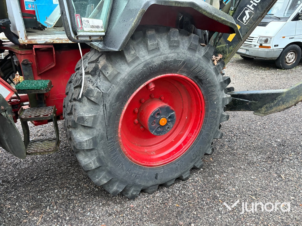 Grävlastare - Huddig, 860