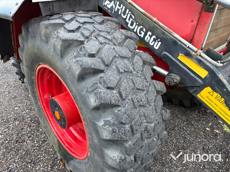 Grävlastare - Huddig, 860