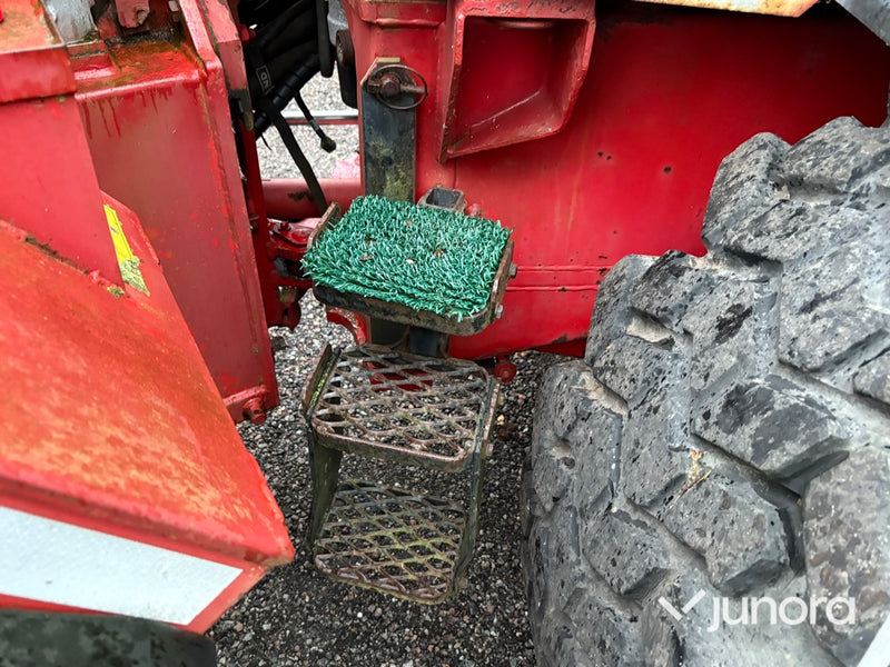 Grävlastare - Huddig, 860