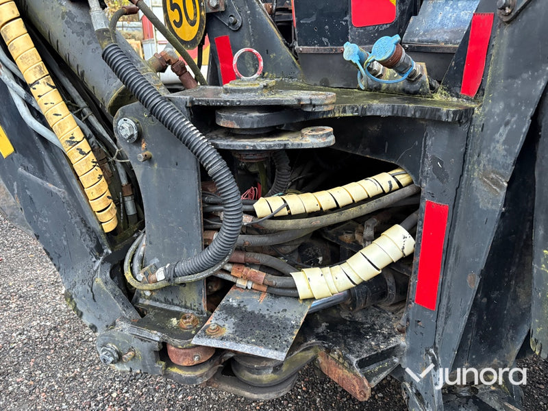 Grävlastare - Huddig, 860