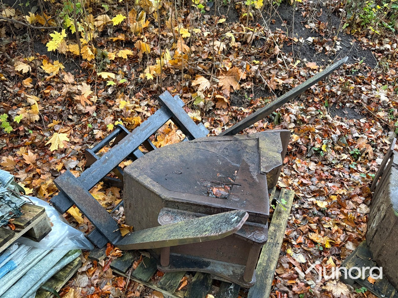 Grävlastare - Huddig, 860