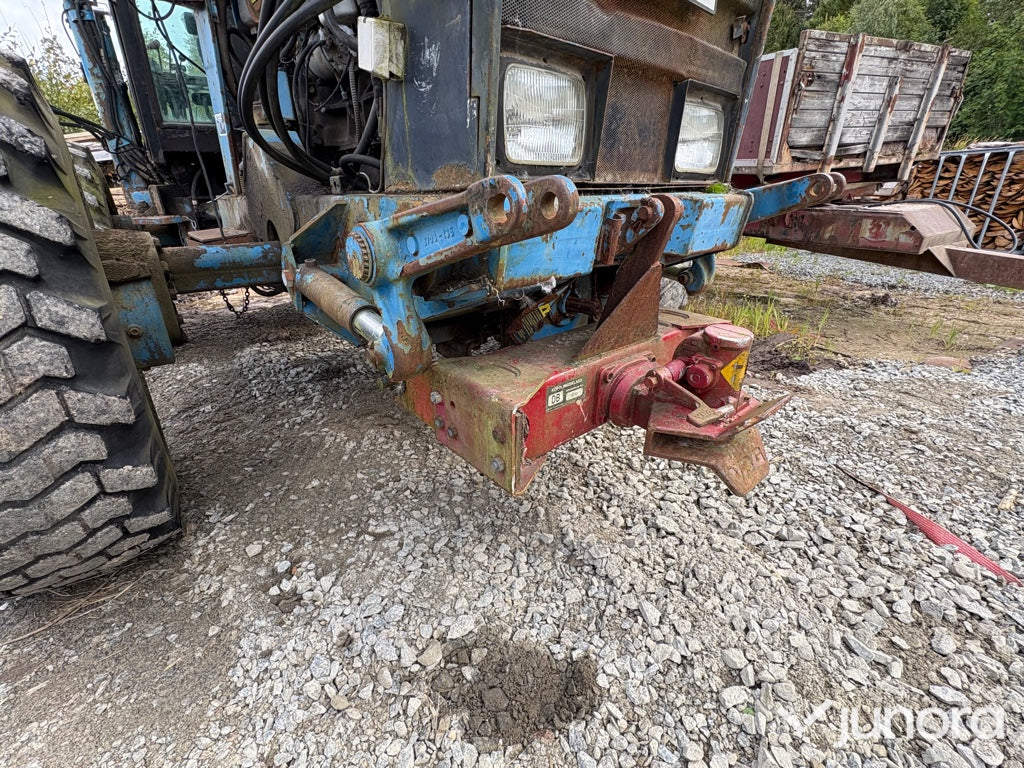Ford Versatile 276