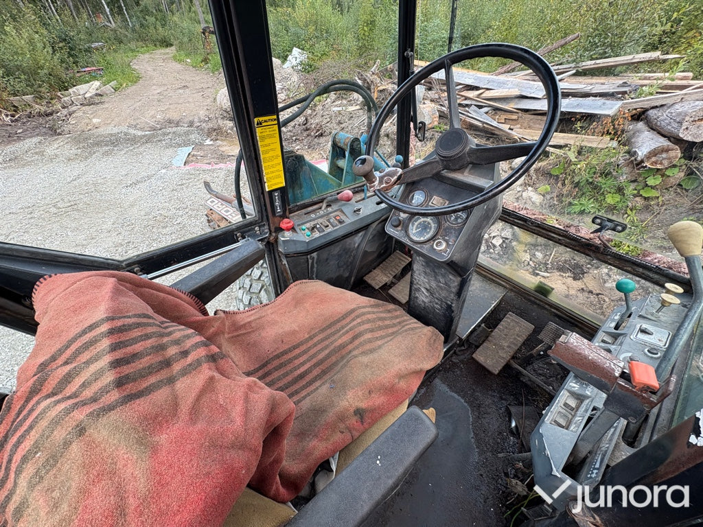 Ford Versatile 276