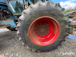 Ford Versatile 276