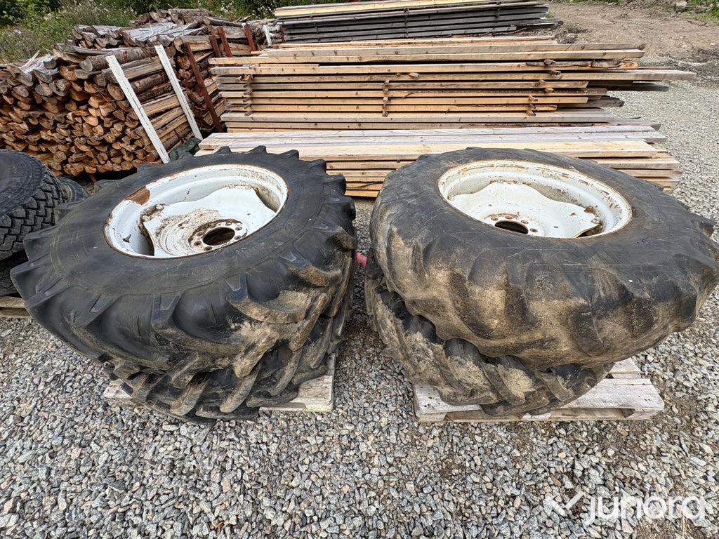Ford Versatile 276