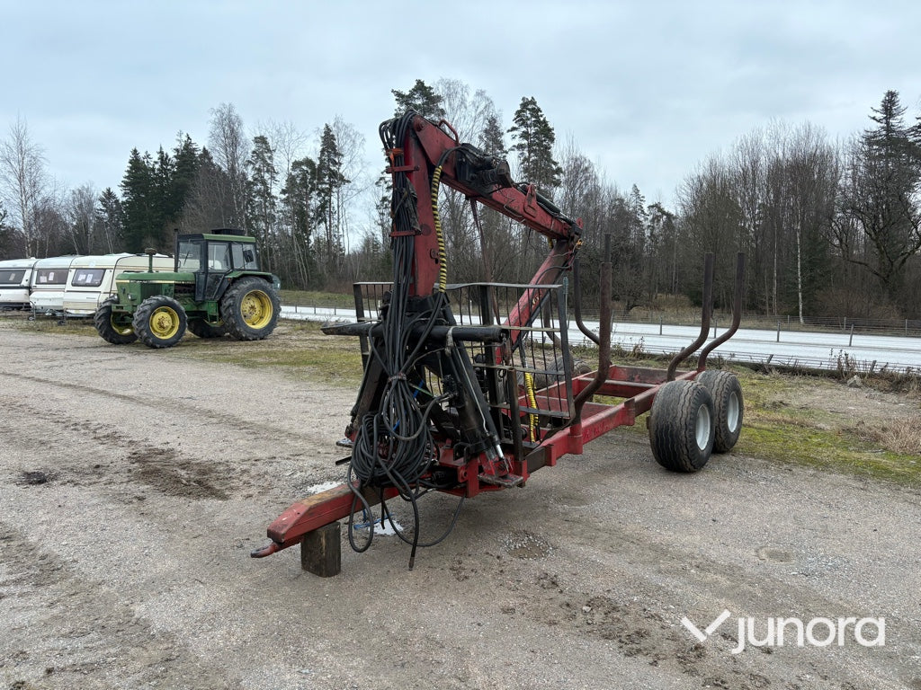 Skogsvagn - Patruuna Pelonpaja 3200