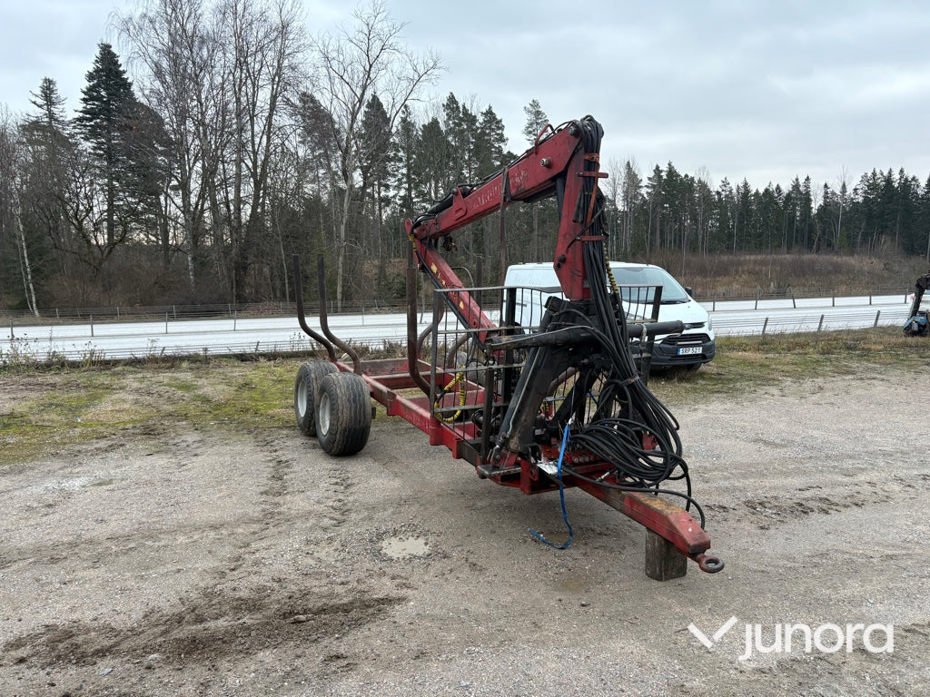Skogsvagn - Patruuna Pelonpaja 3200
