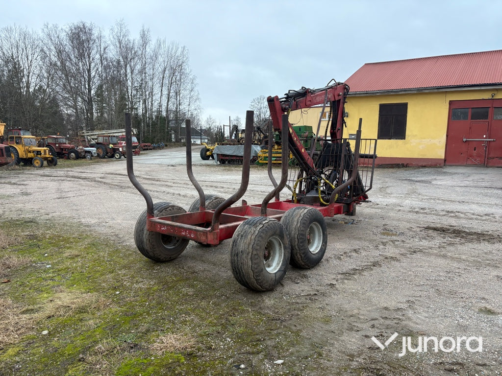 Skogsvagn - Patruuna Pelonpaja 3200