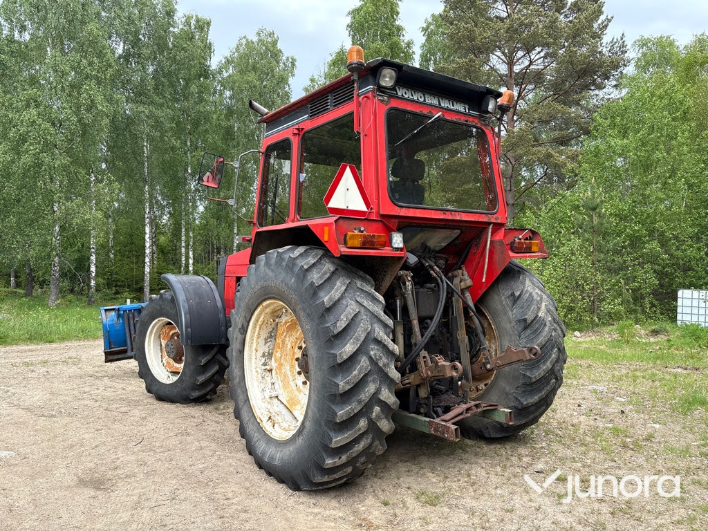 Traktor - Volvo BM, Valmet 2105