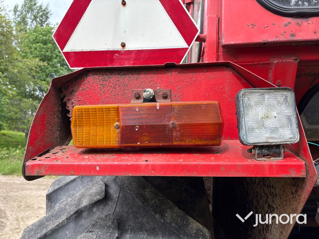 Traktor - Volvo BM, Valmet 2105