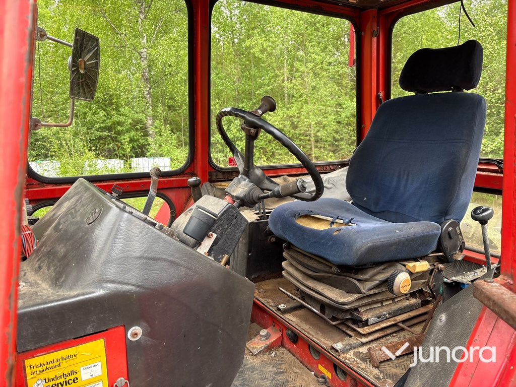 Traktor - Volvo BM, Valmet 2105