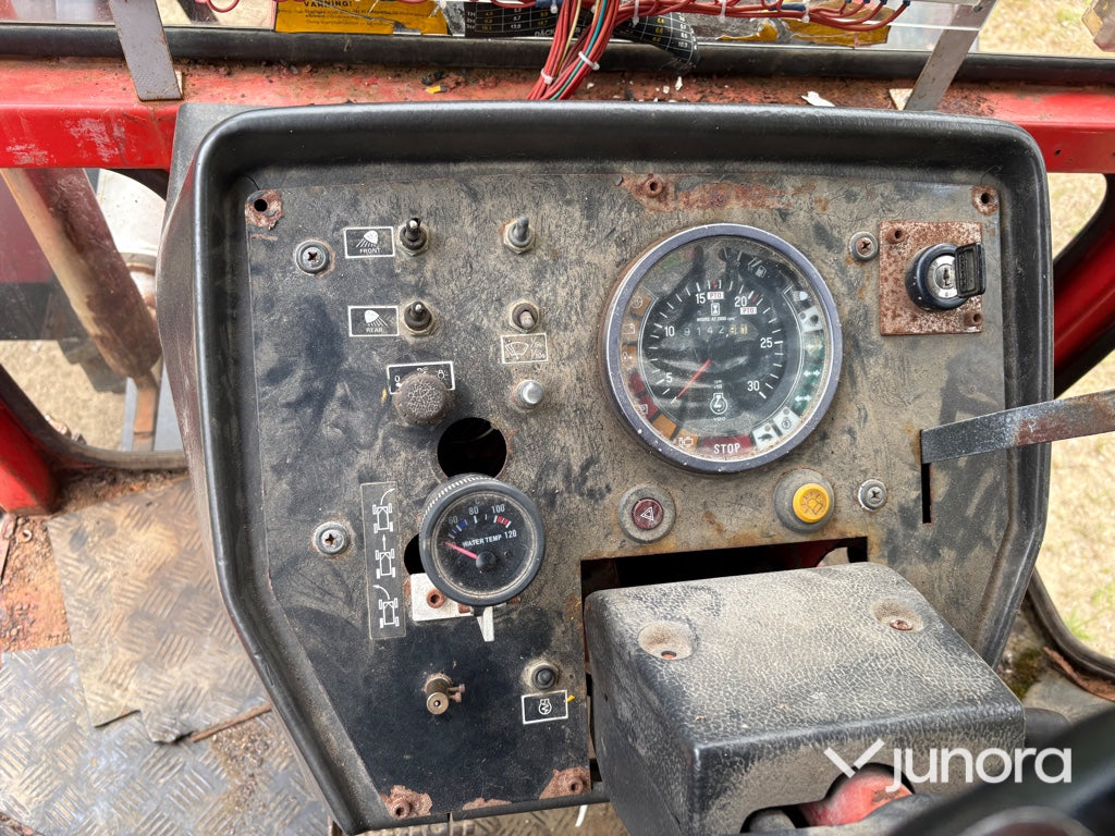 Traktor - Volvo BM, Valmet 2105