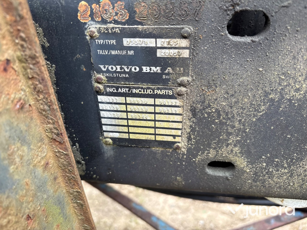 Traktor - Volvo BM, Valmet 2105