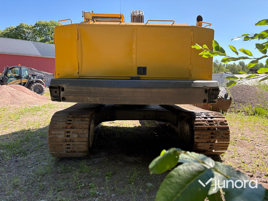 Grävmaskin - Volvo EC200