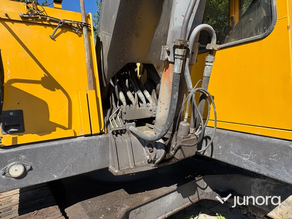Grävmaskin - Volvo EC200