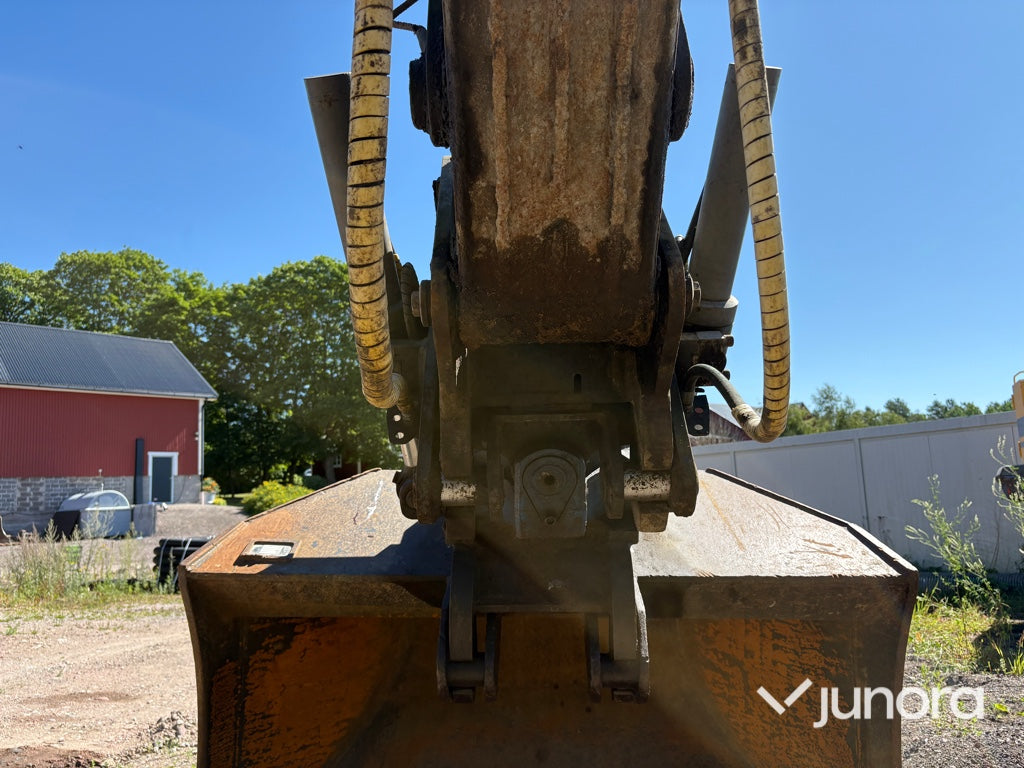 Grävmaskin - Volvo EC200