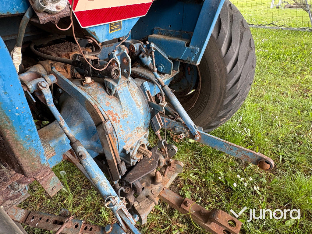 Traktor Ford 3610