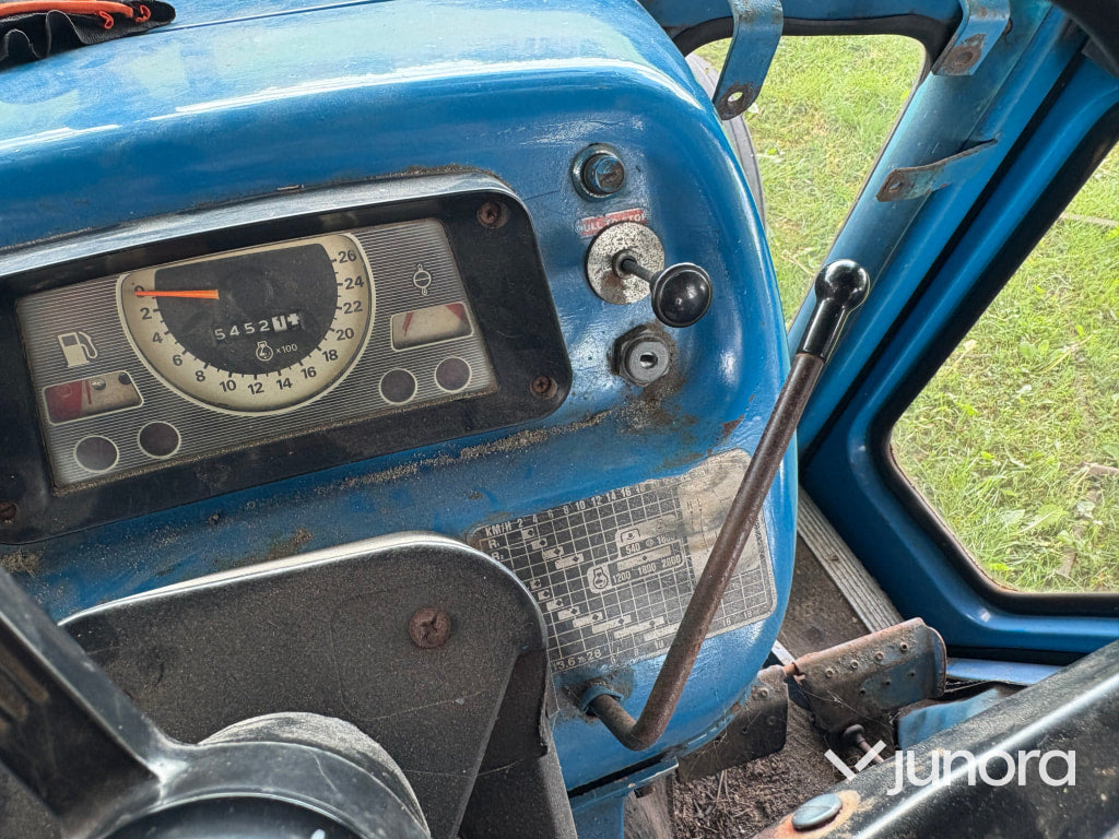 Traktor Ford 3610