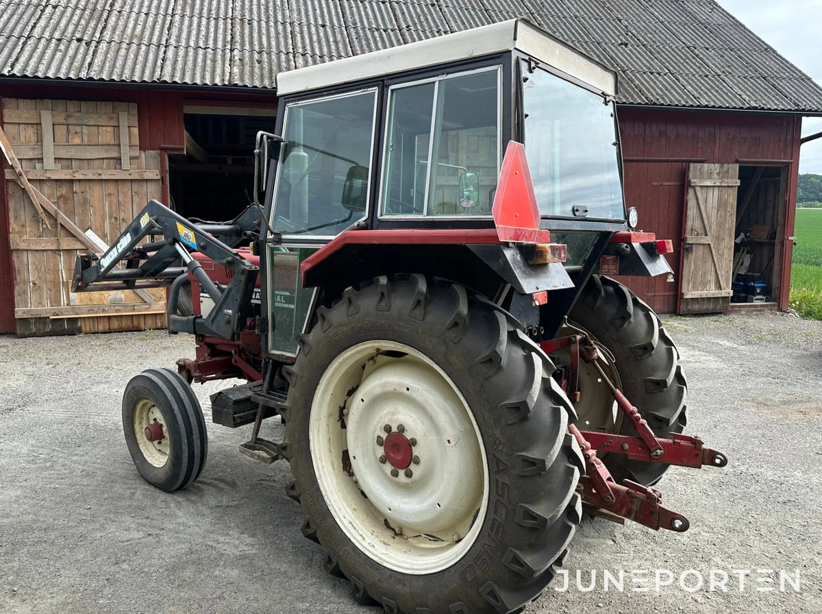 International 484