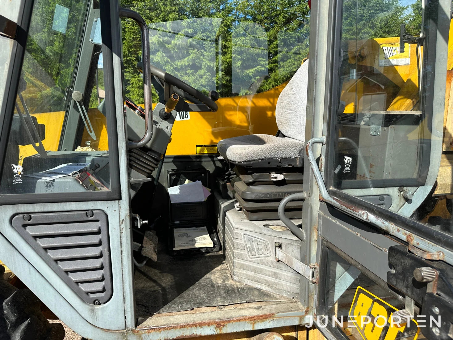 Teleskoplastare JCB 525-67