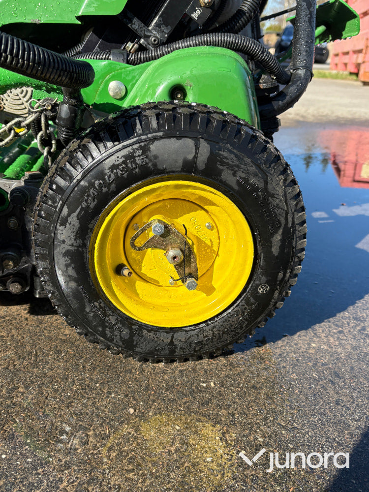 John Deere 220E-Cut Hybrid