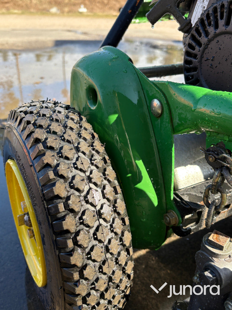 John Deere 220E-Cut Hybrid