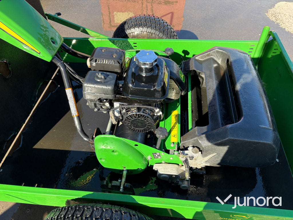 John Deere 220SL PrecisionCut