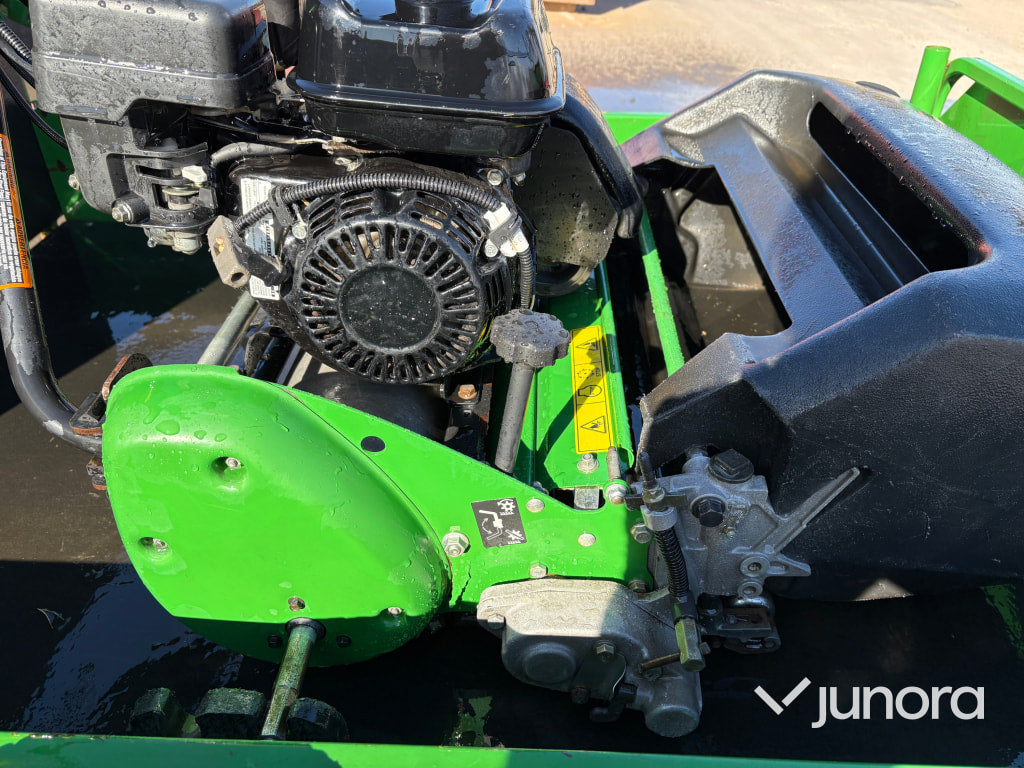 John Deere 220SL PrecisionCut