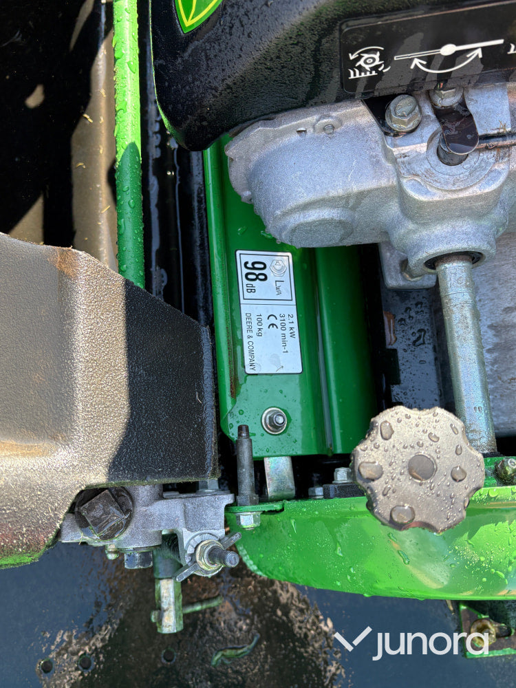 John Deere 220SL PrecisionCut