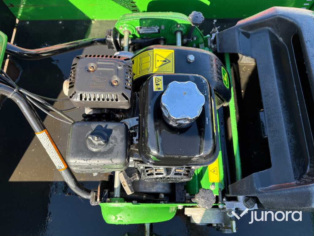 John Deere 220SL PrecisionCut