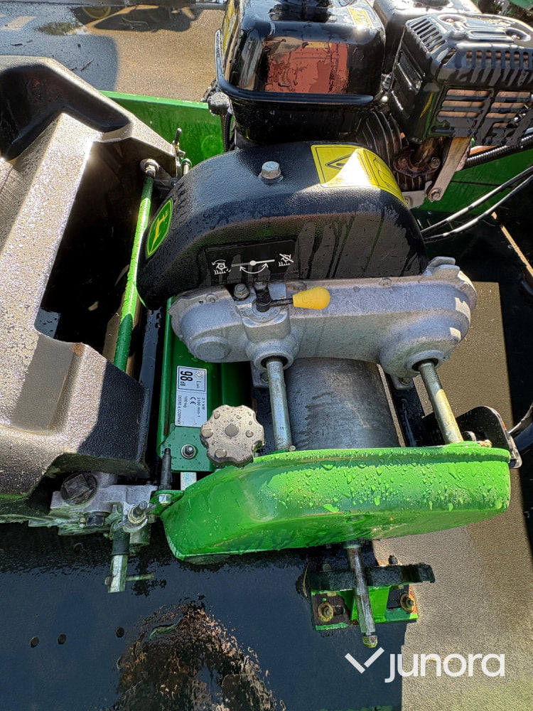 John Deere 220SL PrecisionCut