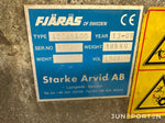 John Deere 3520 med redskap