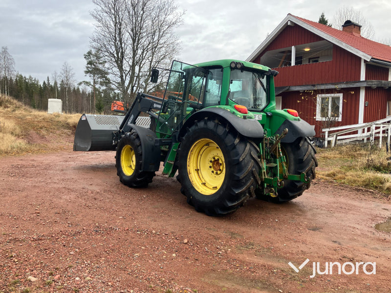 John Deere 6620 med lastare och frontlyft