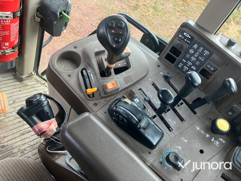 John Deere 6620 med lastare och frontlyft